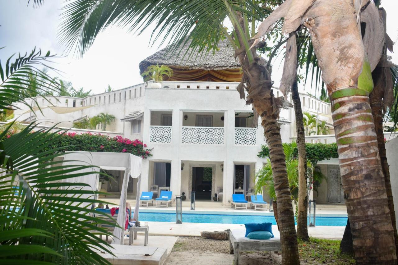 The Luxury Resort