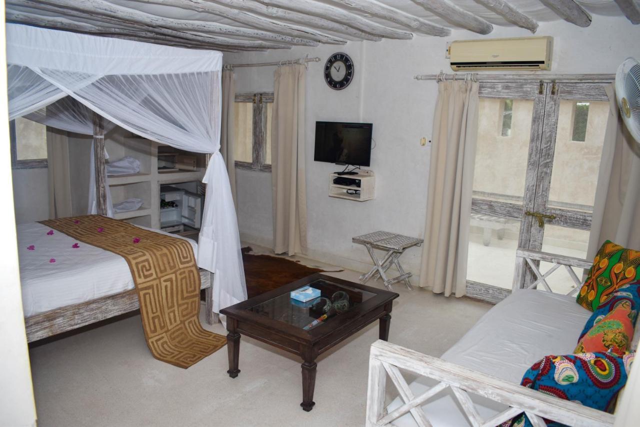 The Luxury 4* Diani Beach
