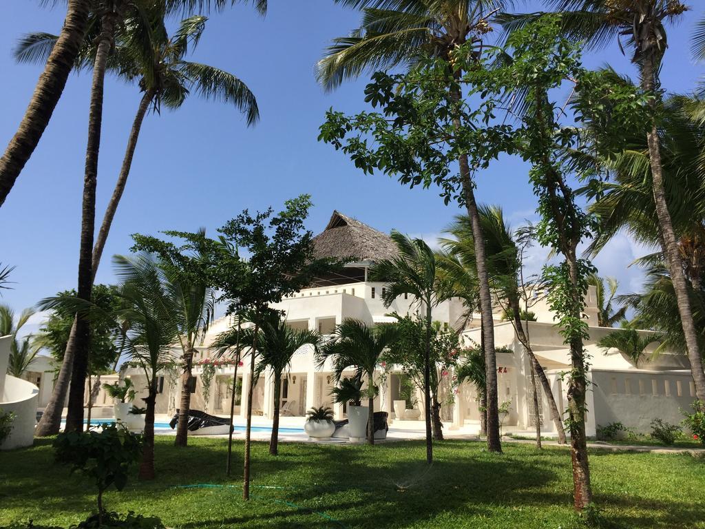 Resort The Luxury Diani Beach