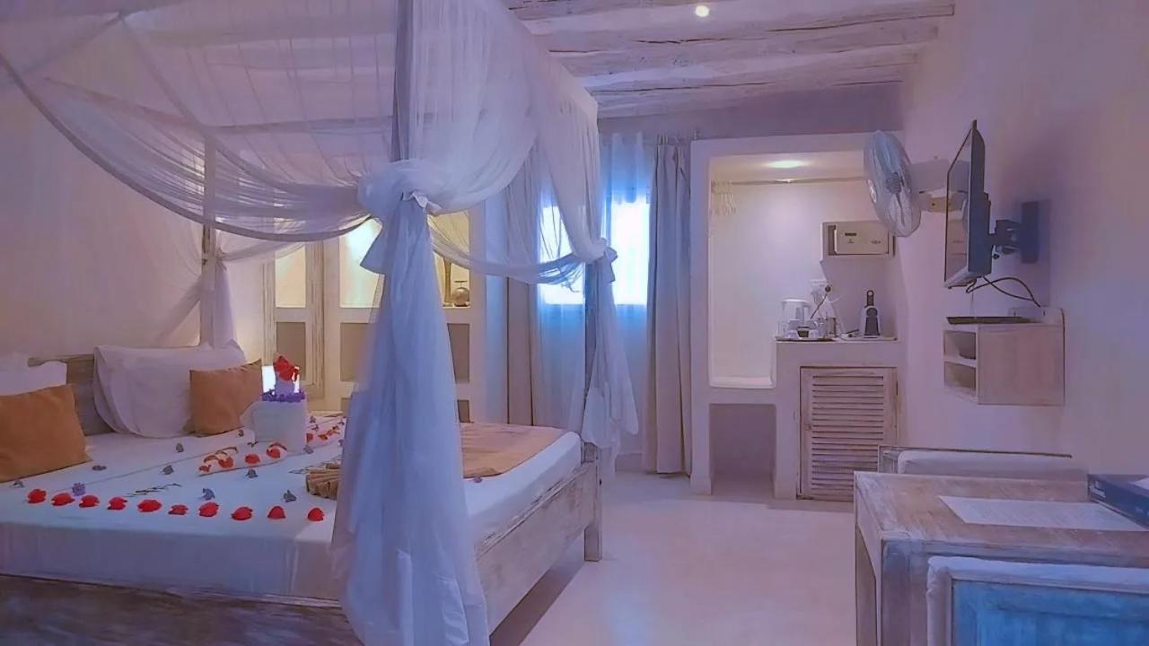 Resort The Luxury Diani Beach