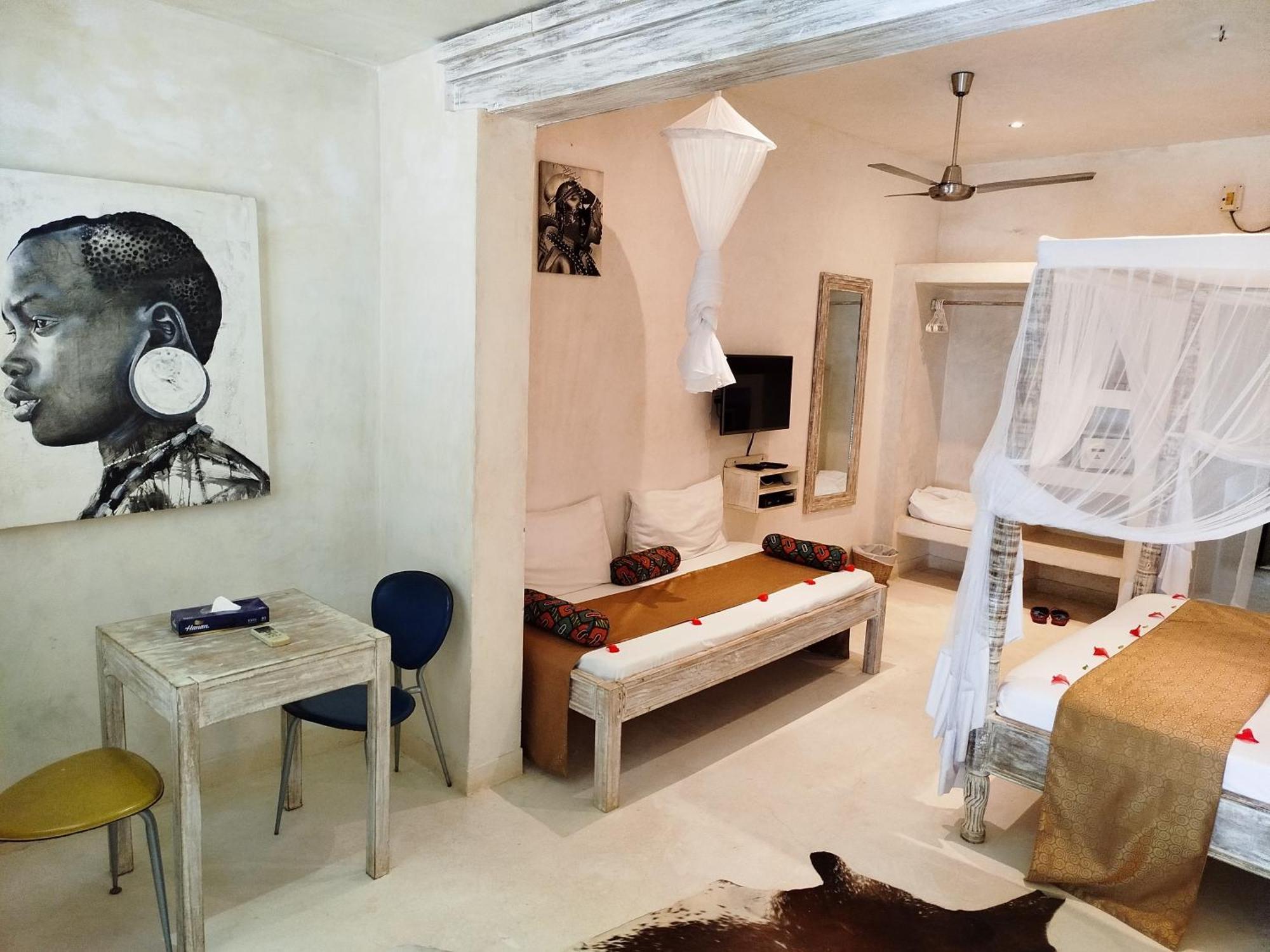 The Luxury Resort